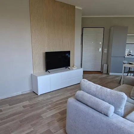 公寓 Vista Mare- Garage Privato- Centro A 700 M 锡罗洛