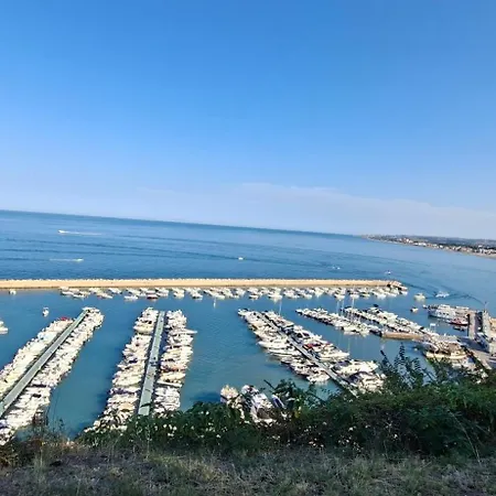 Vista Mare- Garage Privato- Centro A 700 M 锡罗洛